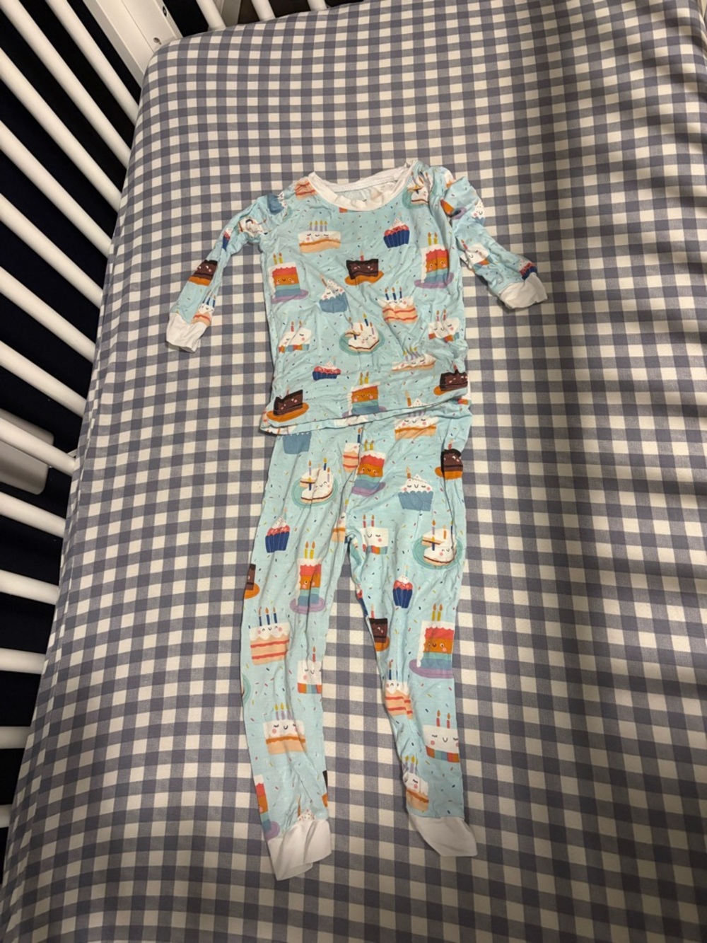Little sleepies birthday pjs 12-18 months